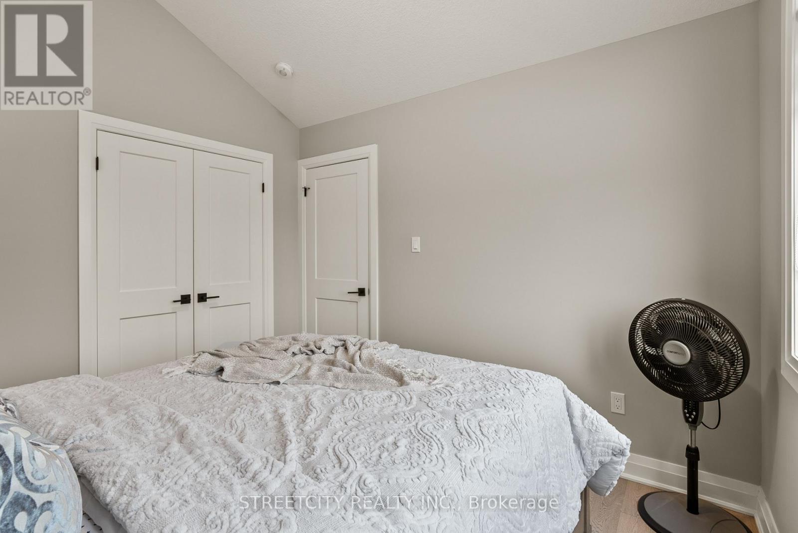 Photo 37 of 1135 Meadowlark Ridge, London South ON
