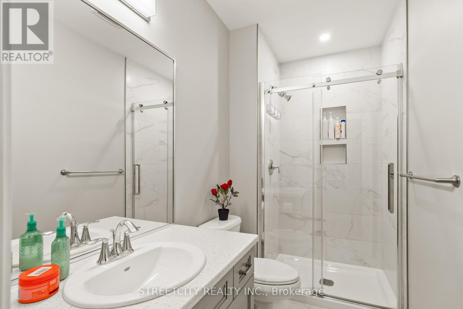 Photo 14 of 1135 Meadowlark Ridge, London South ON