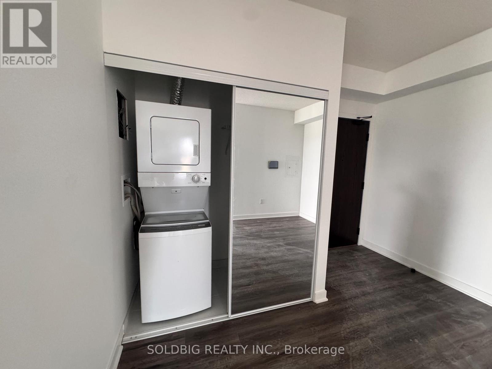 Photo 6 of 1117 2872 Barton Street E, Hamilton ON