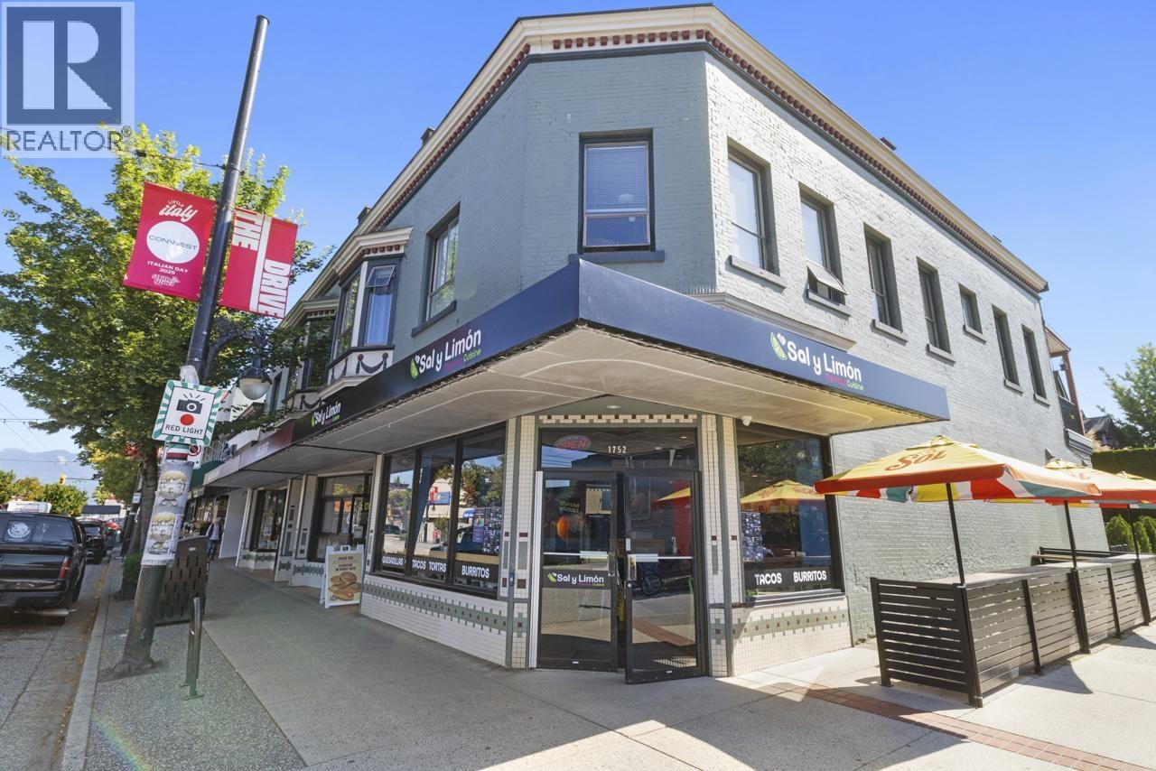 Photo 23 of 107 1661 E 2nd Avenue, Vancouver BC