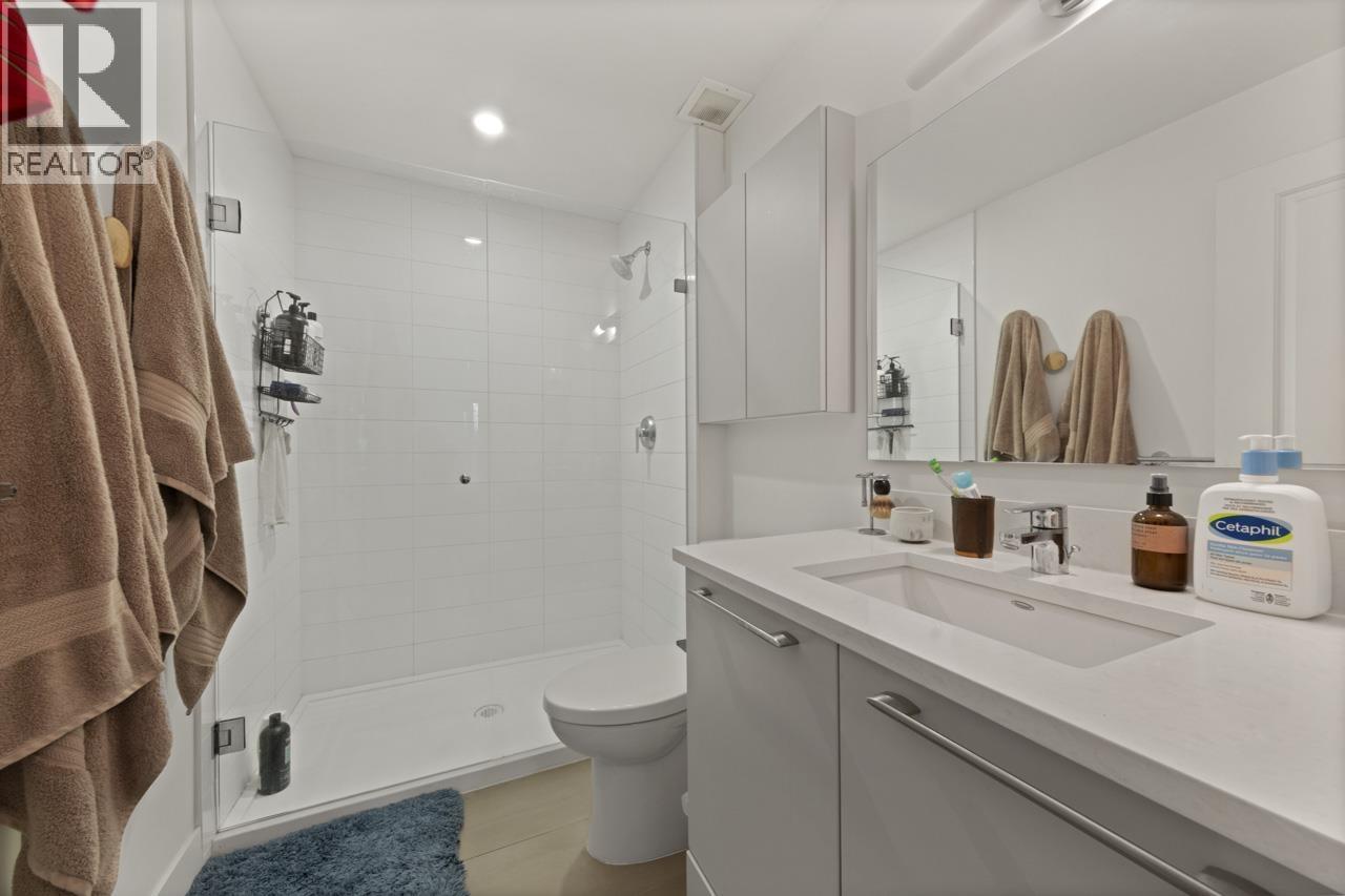 Photo 15 of 107 1661 E 2nd Avenue, Vancouver BC