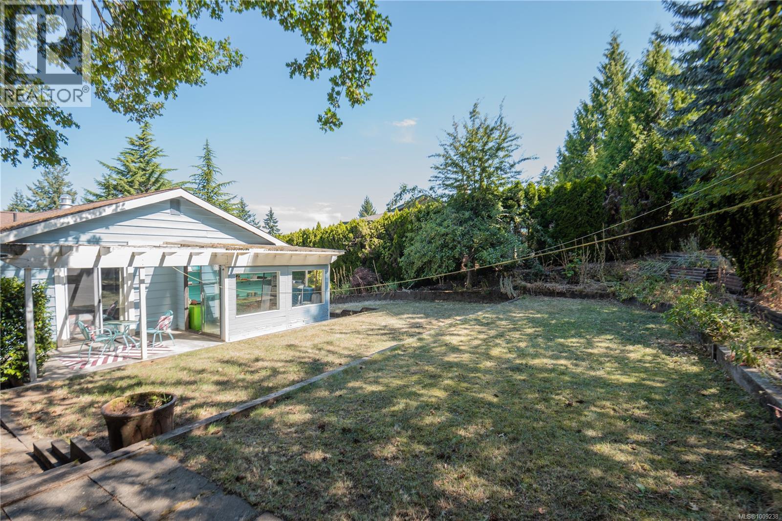 Photo 25 of 1436 Belcarra Rd, Duncan BC