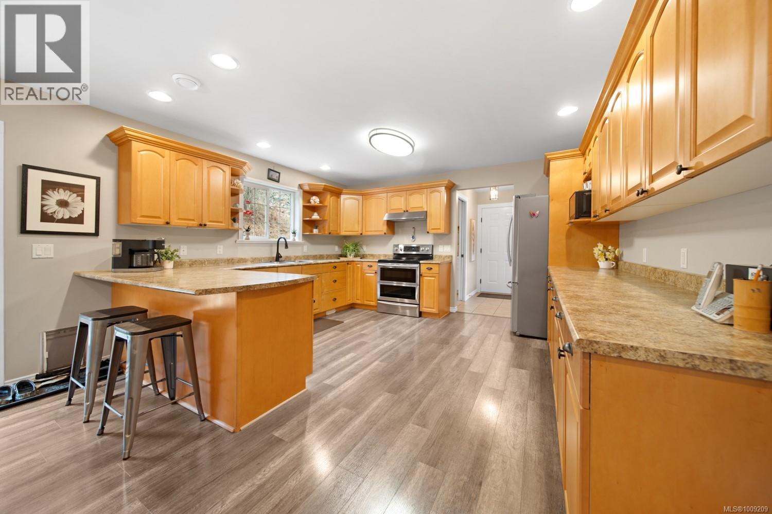 Photo 21 of 1591 Escarpment Way, Duncan BC