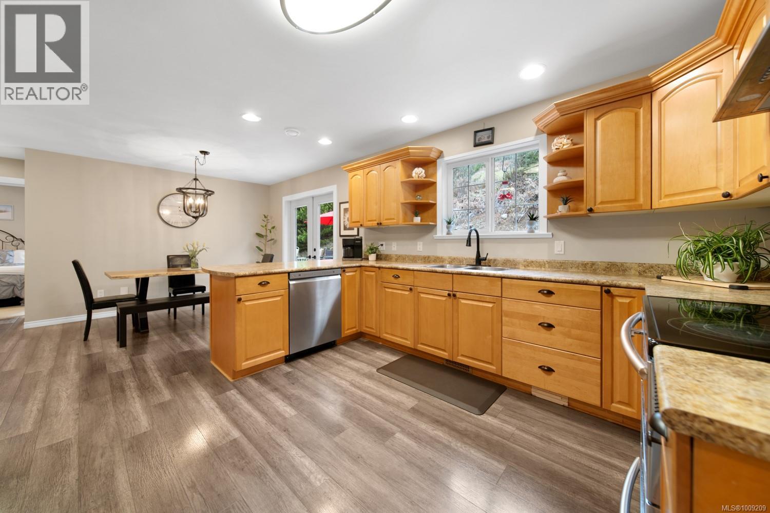 Photo 38 of 1591 Escarpment Way, Duncan BC