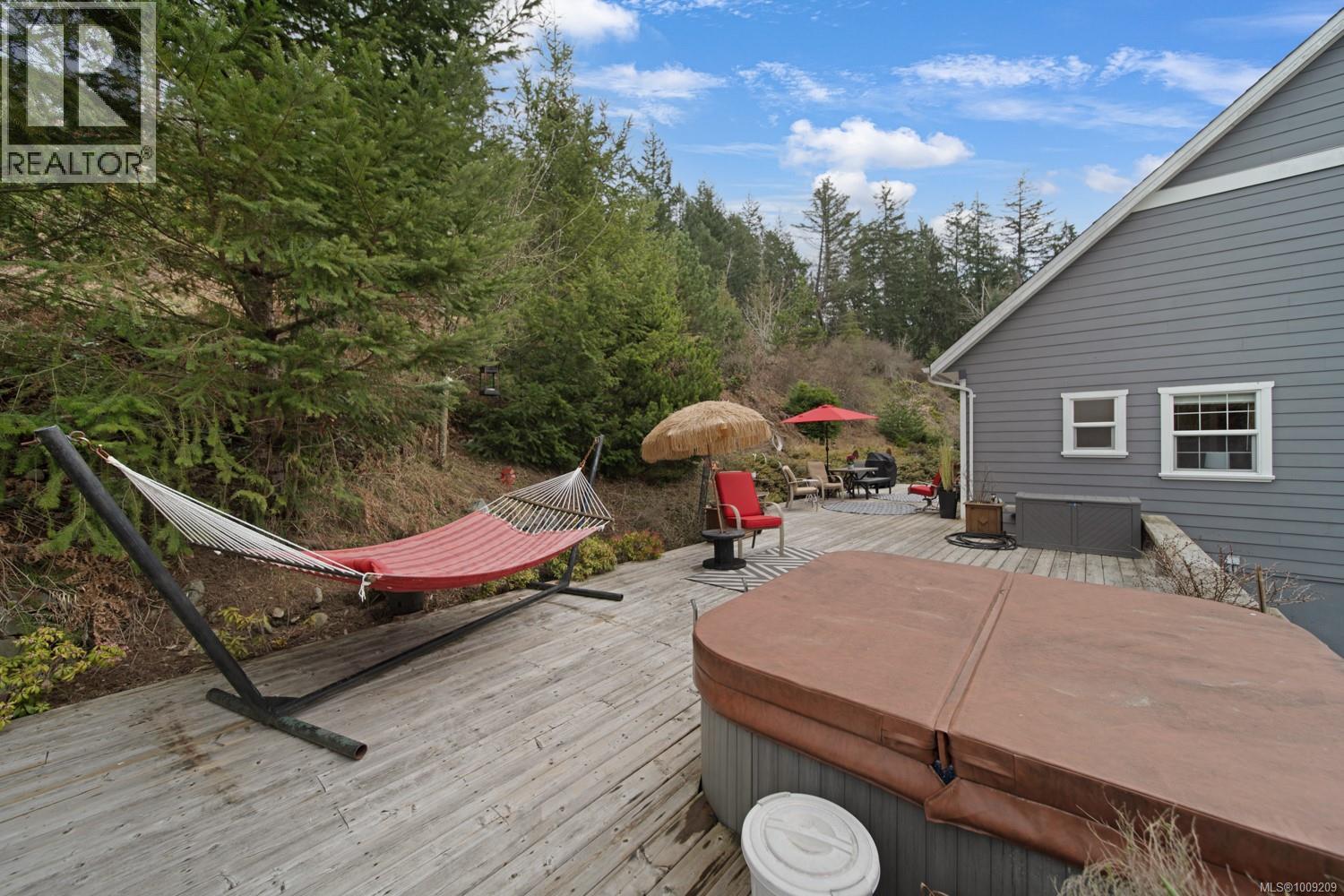 Photo 11 of 1591 Escarpment Way, Duncan BC