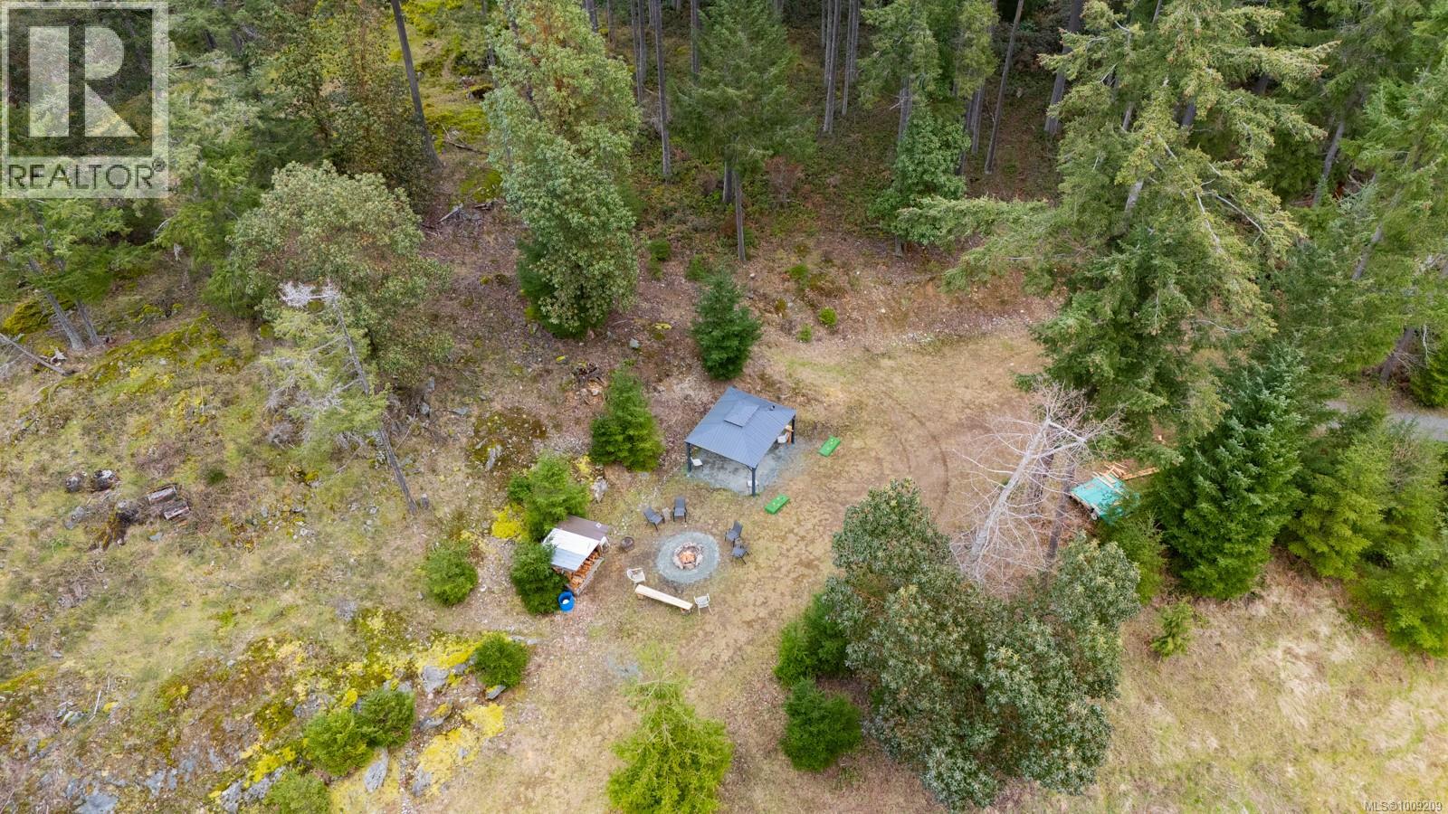 Photo 2 of 1591 Escarpment Way, Duncan BC