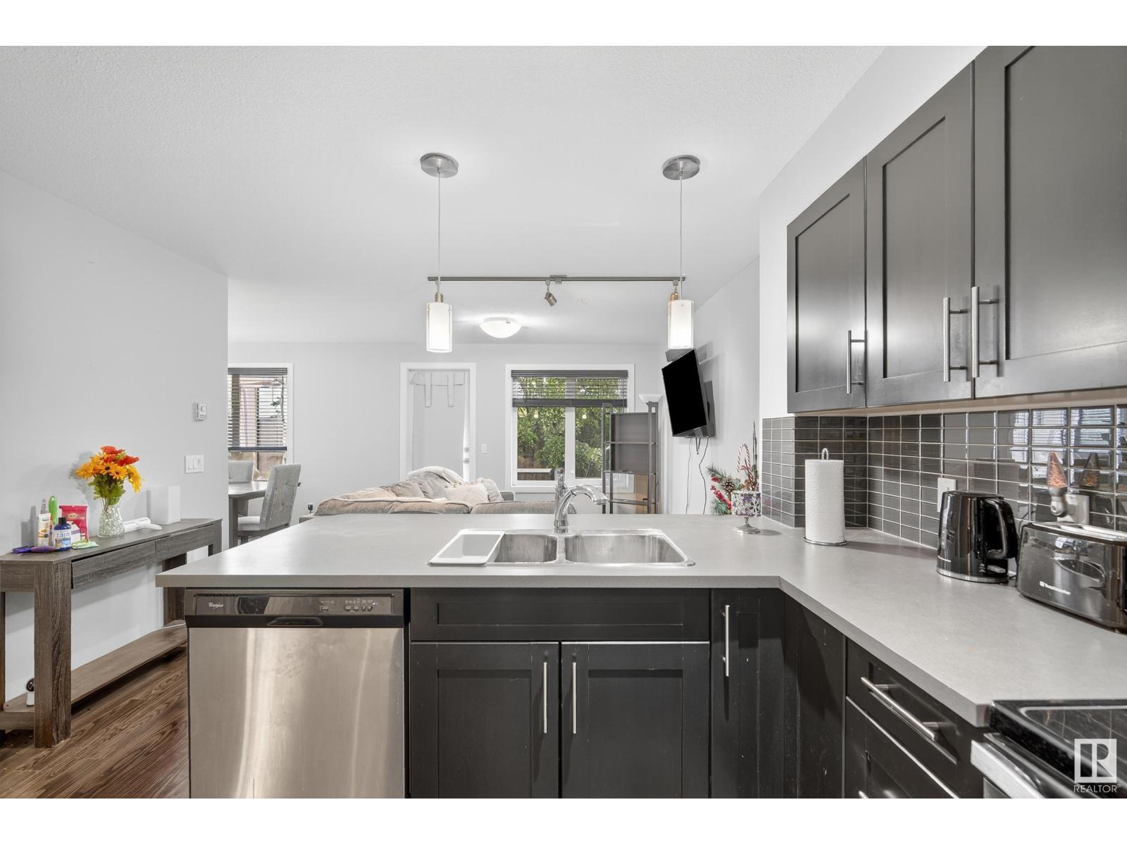 Photo 2 of 107 1031 173 St Sw, Edmonton AB
