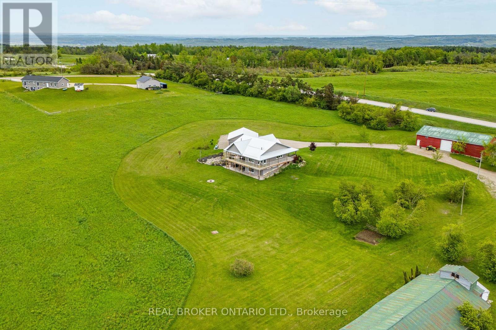 Photo 25 of 706249 County Road 21, Mulmur ON