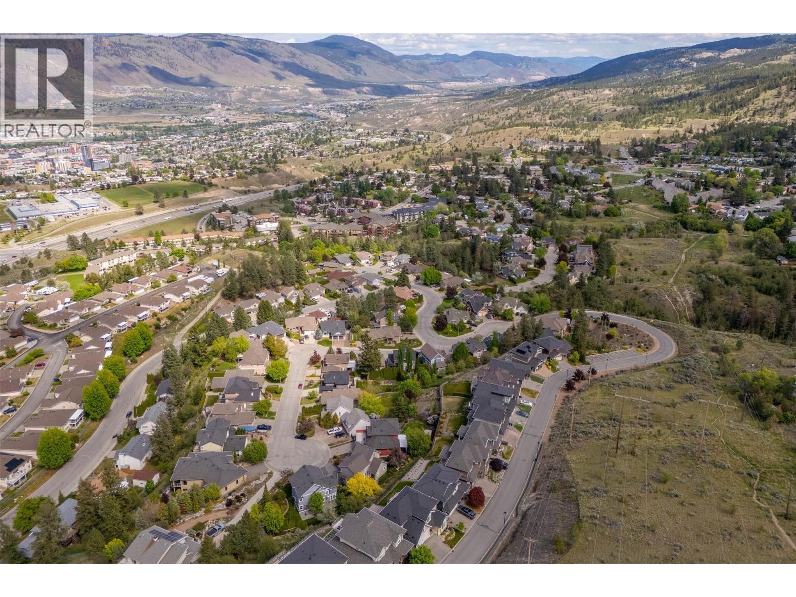 Photo 13 of 432 Azure Place, Kamloops BC