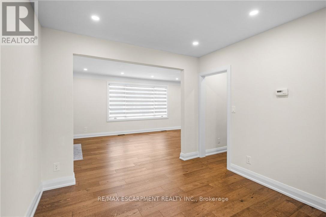 Photo 15 of A 723 Hager Avenue, Burlington ON