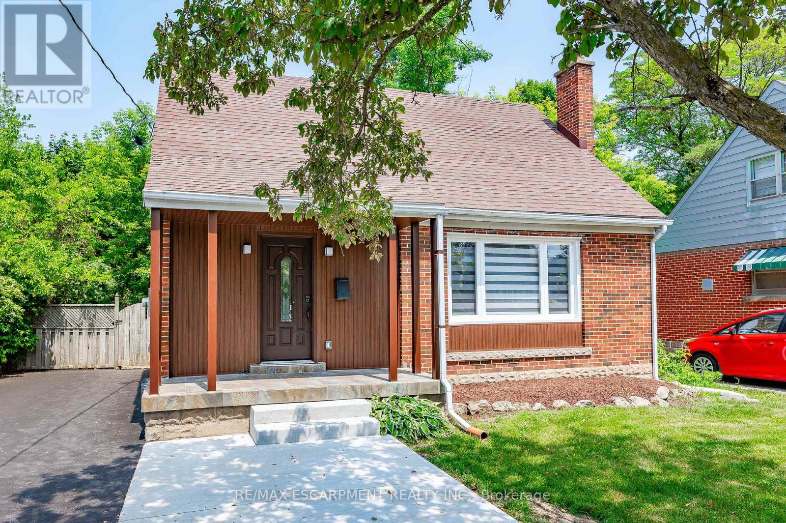Photo 1 of A 723 Hager Avenue, Burlington ON