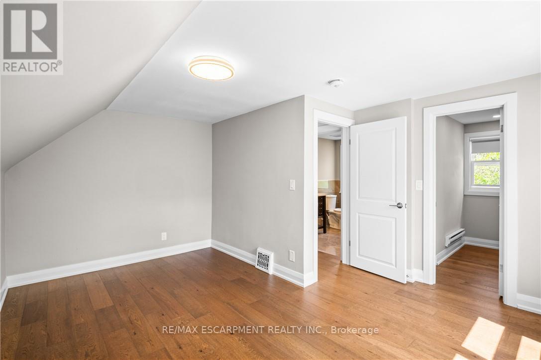 Photo 19 of A 723 Hager Avenue, Burlington ON