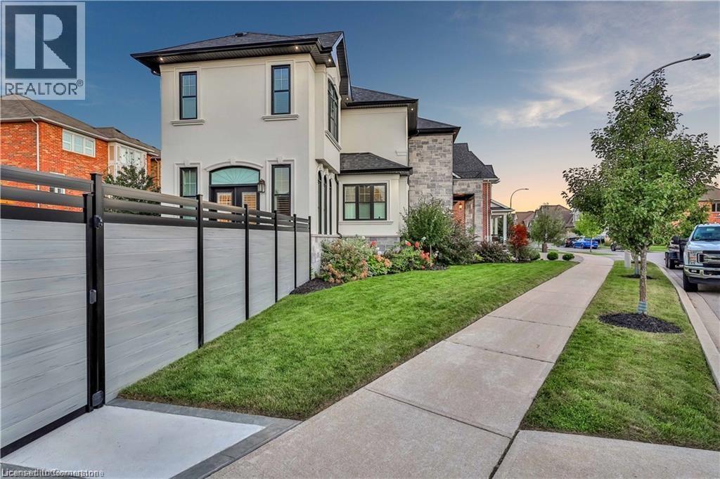 Photo 39 of 220 Moorland Crescent, Ancaster ON