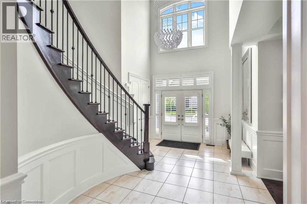 Photo 6 of 220 Moorland Crescent, Ancaster ON