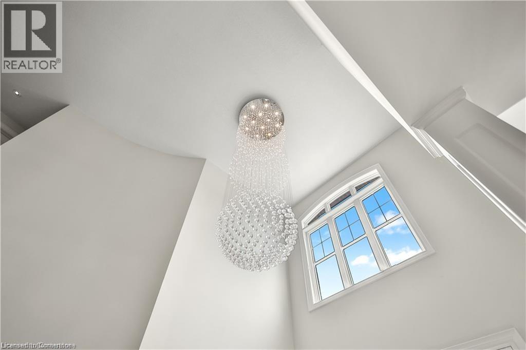 Photo 8 of 220 Moorland Crescent, Ancaster ON