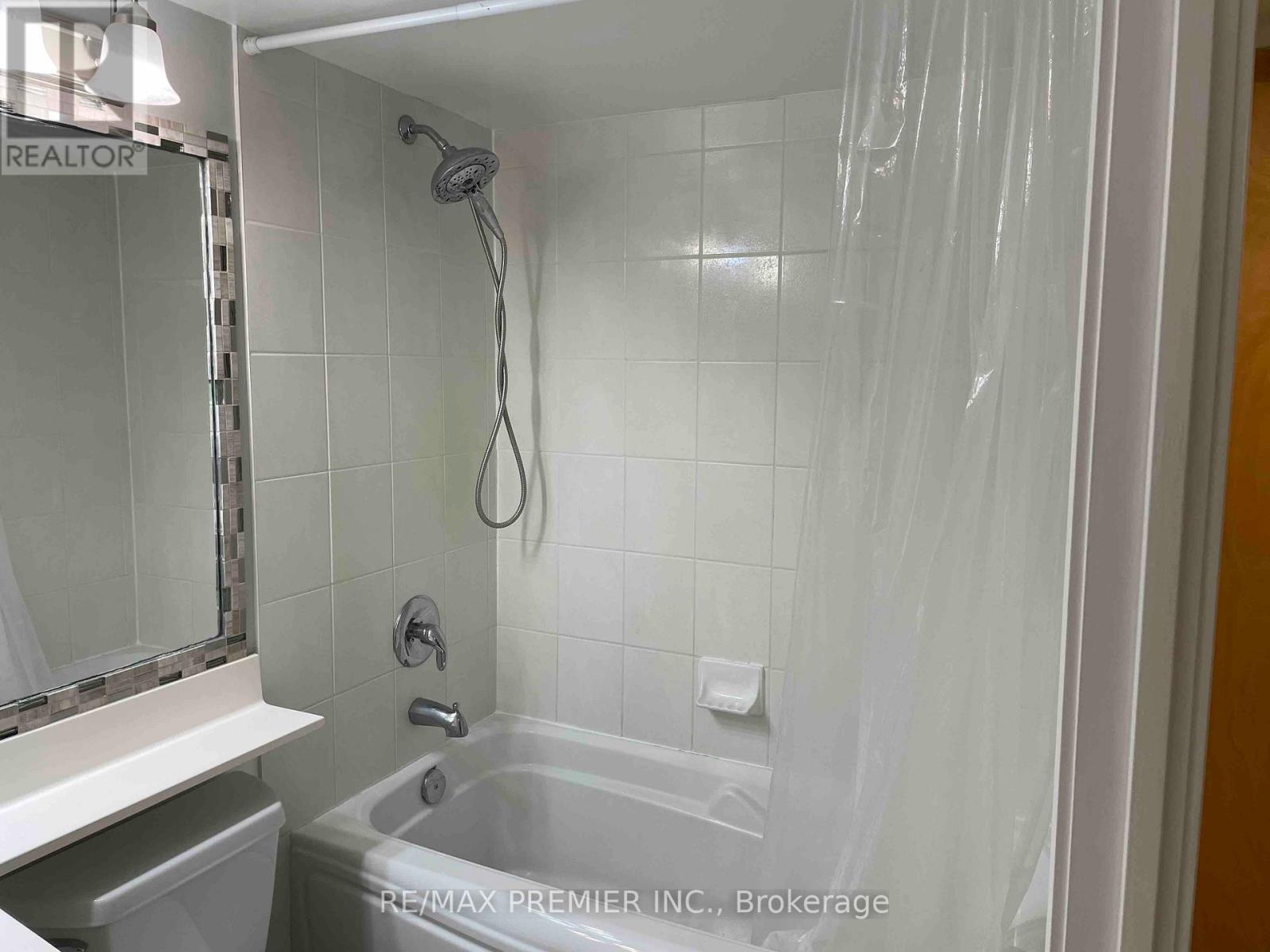 Photo 2 of 2915 4978 Yonge Street, Toronto ON