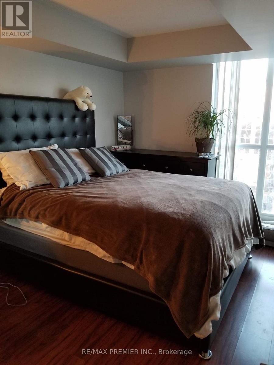 Photo 5 of 2915 4978 Yonge Street, Toronto ON