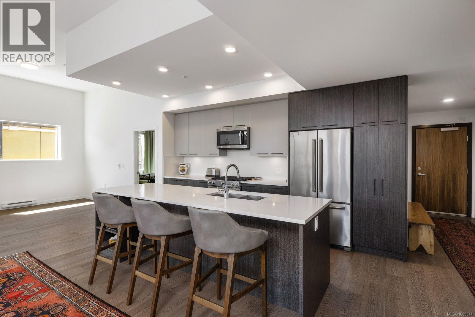 502 9775 Fourth Street, Sidney