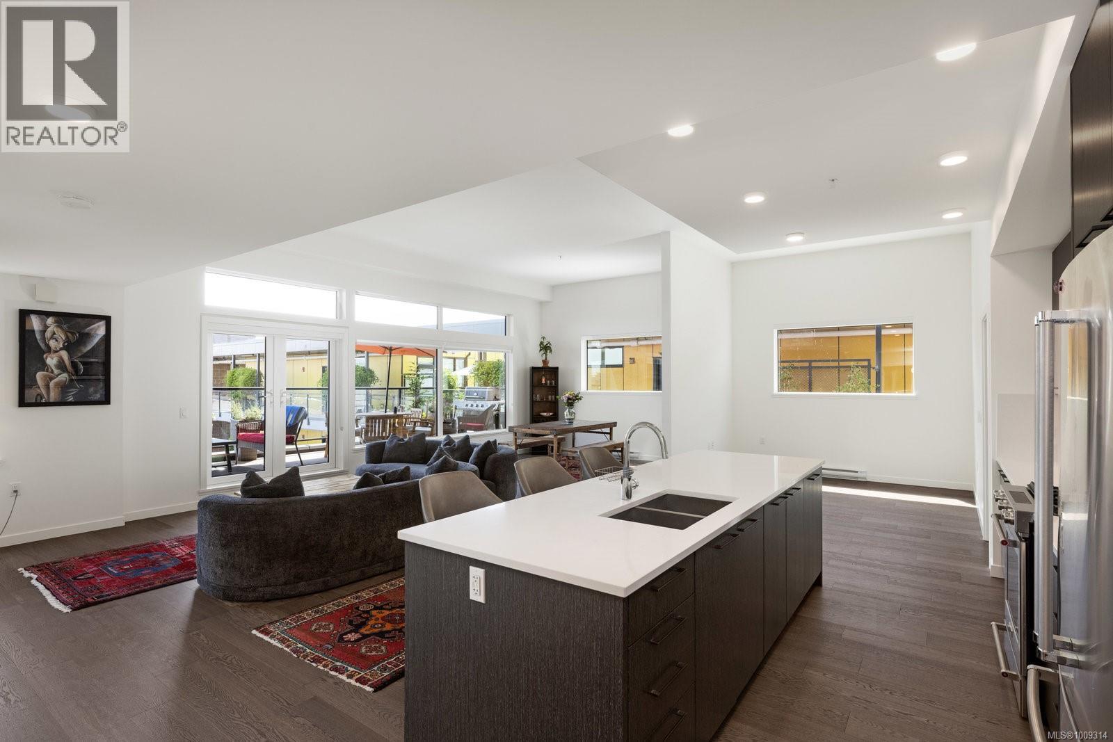 502 9775 Fourth Street, Sidney