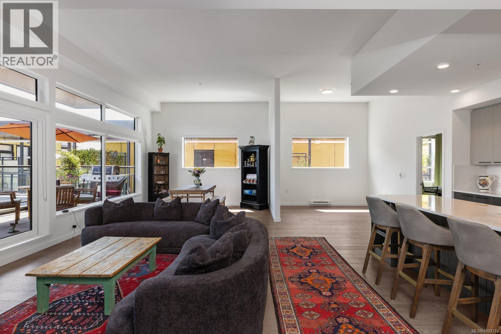 502 9775 Fourth Street, Sidney