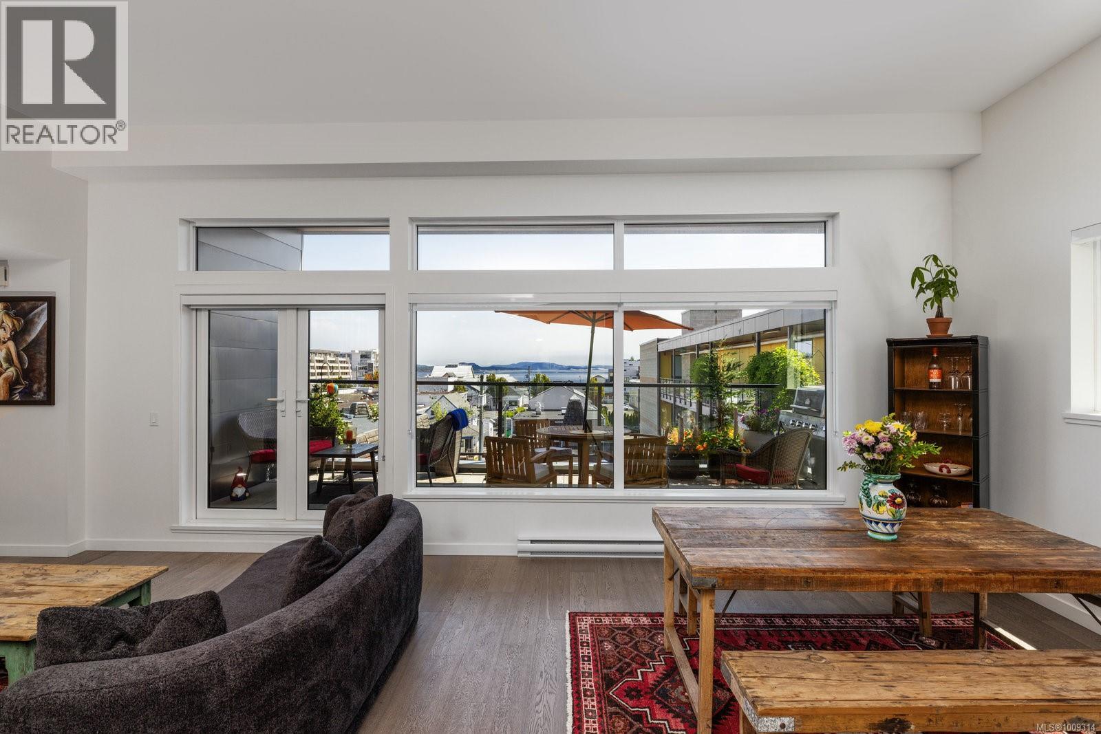 502 9775 Fourth Street, Sidney