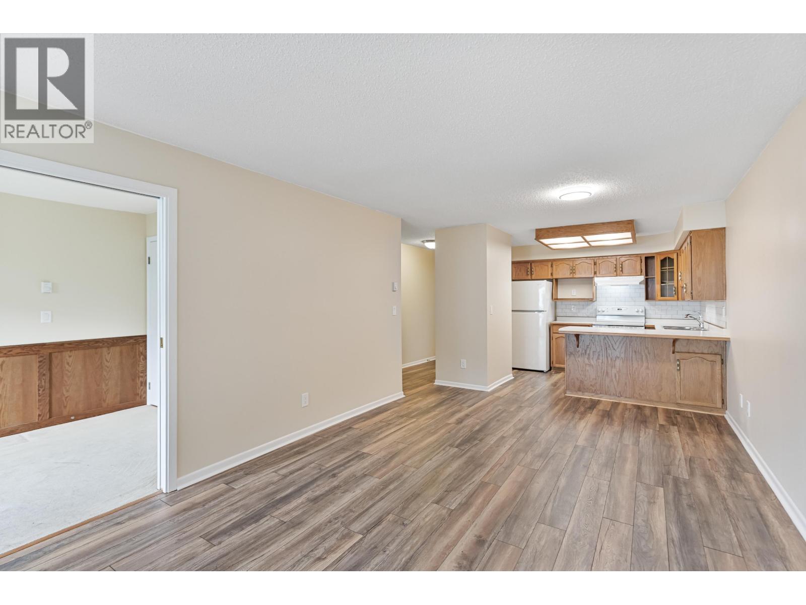 Photo 30 of 111 22514 116 Avenue, Maple Ridge BC