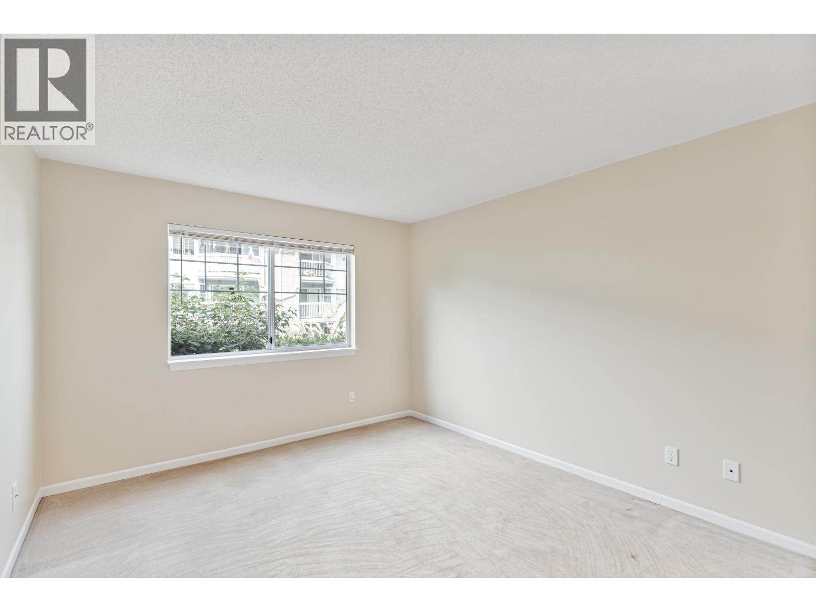 Photo 22 of 111 22514 116 Avenue, Maple Ridge BC