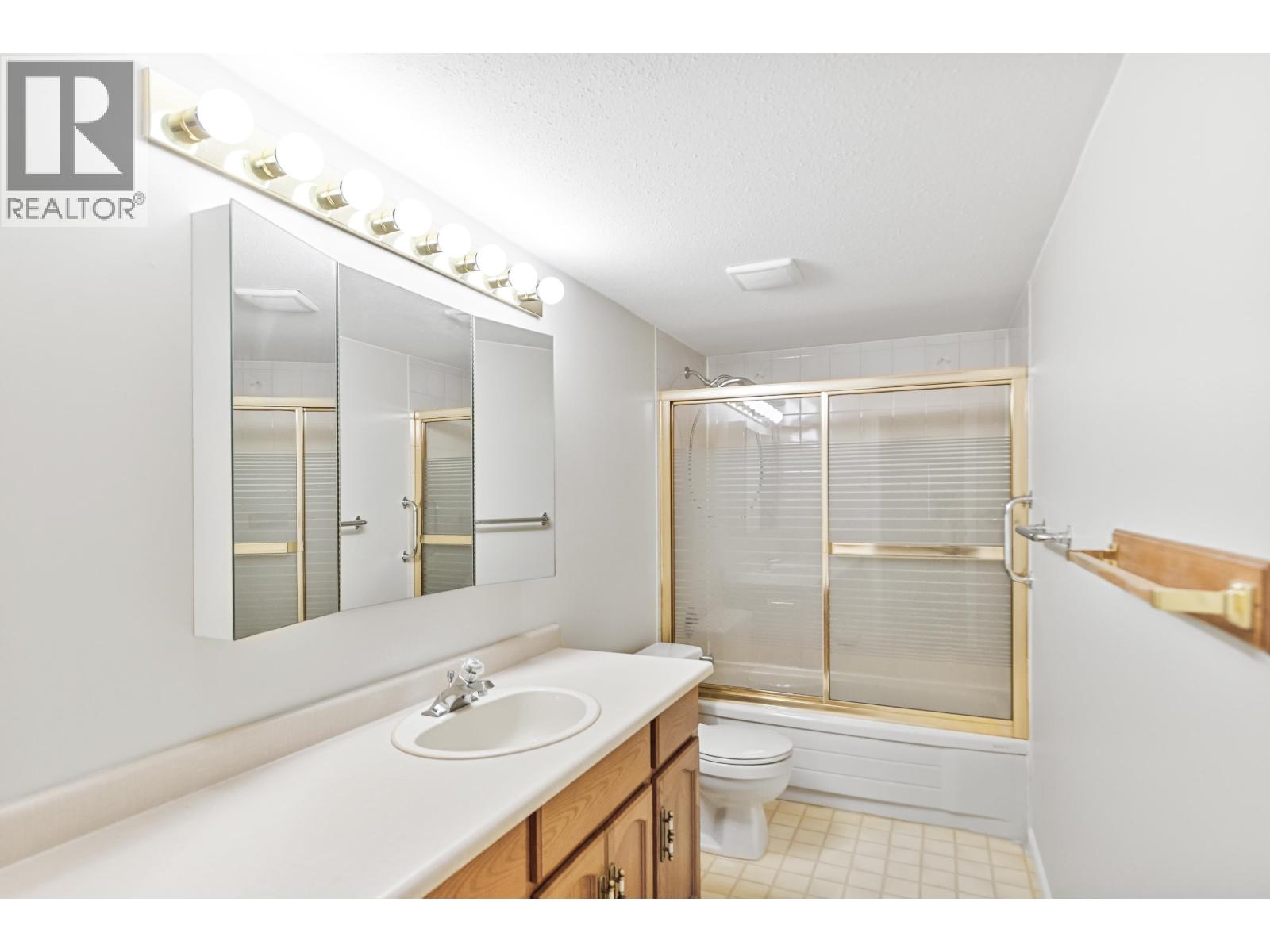 Photo 29 of 111 22514 116 Avenue, Maple Ridge BC