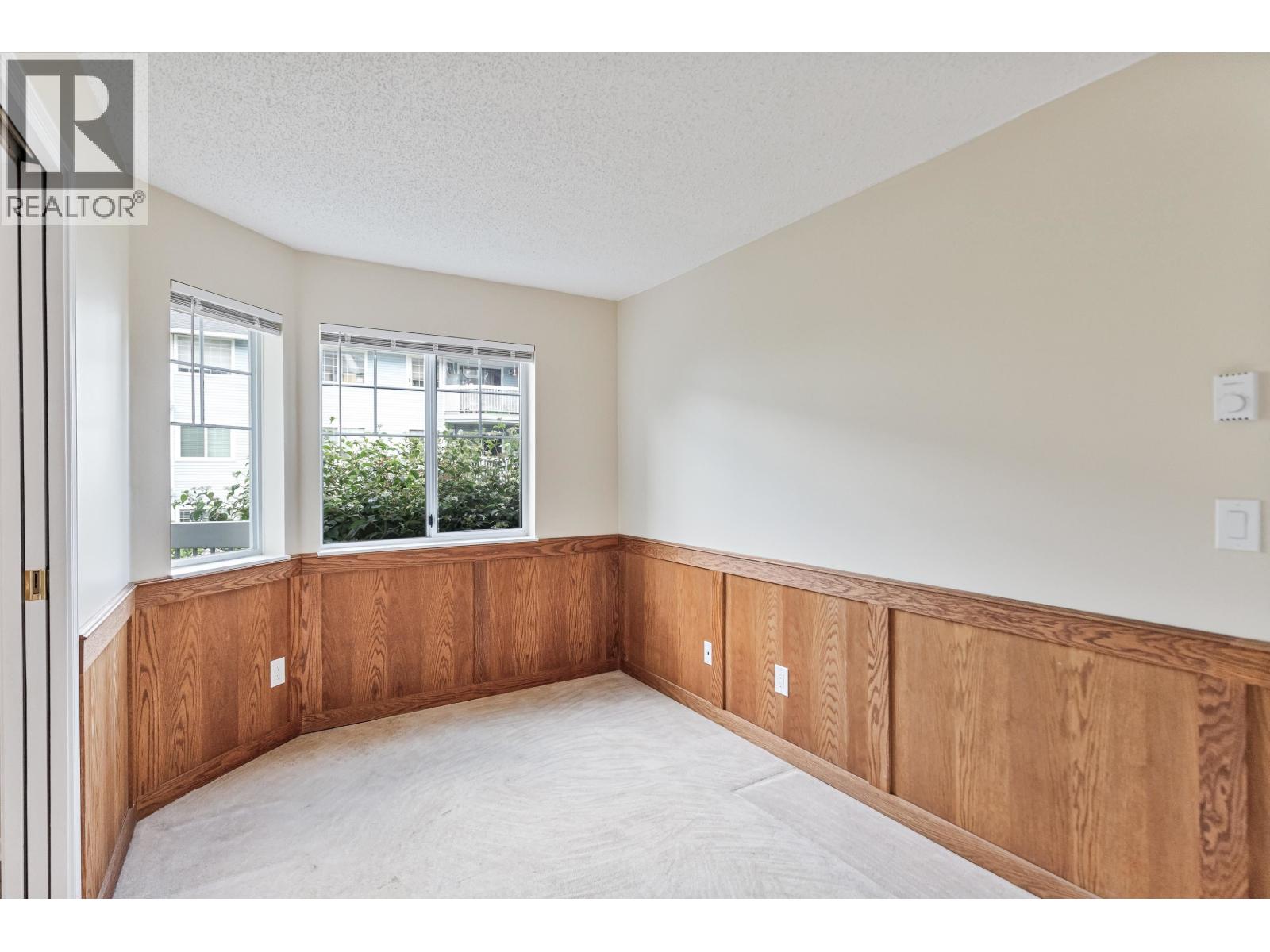 Photo 5 of 111 22514 116 Avenue, Maple Ridge BC