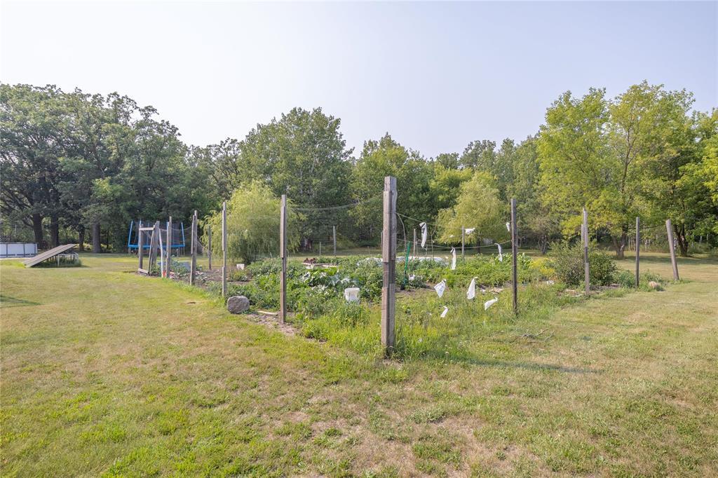 Photo 2 of 42153 Dawson Road, Ste Anne Rm MB