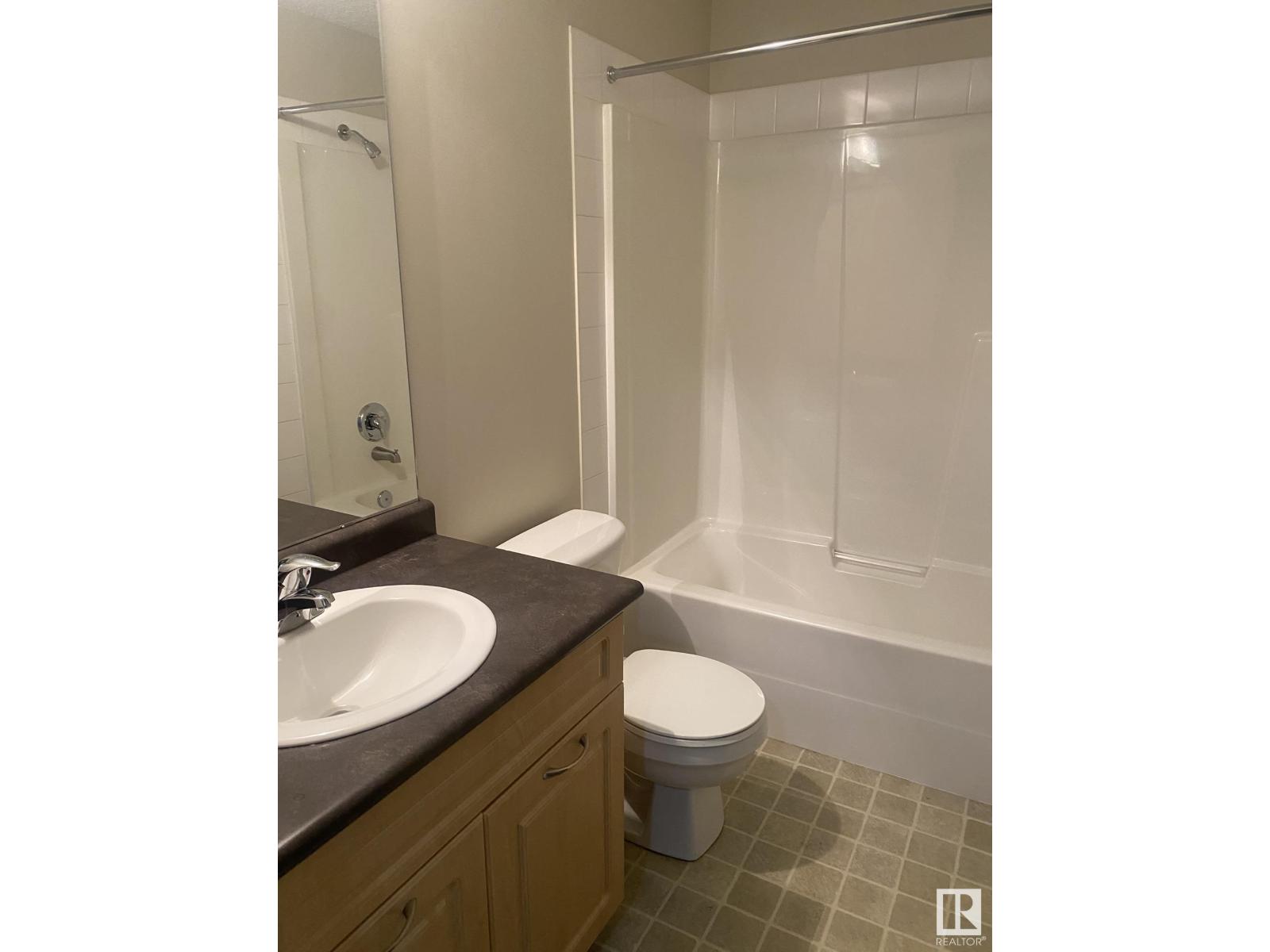 Photo 19 of 127 6315 135 Av Nw, Edmonton AB