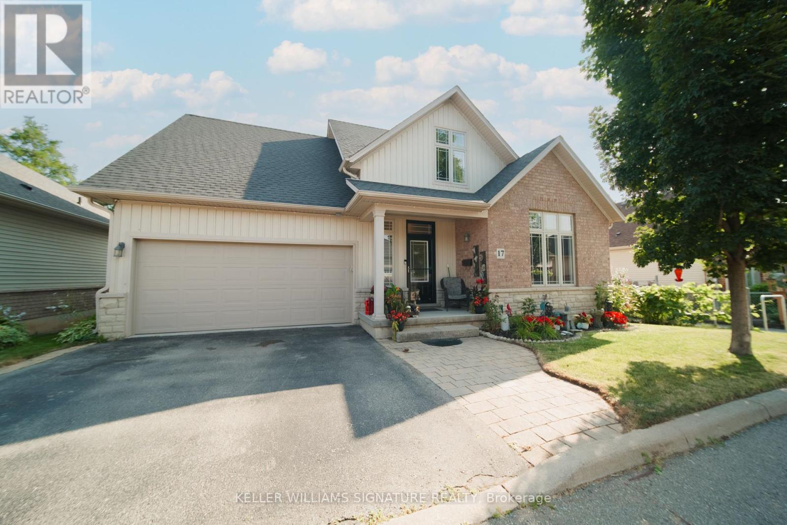 Photo 28 of 17 31 Book Road, Grimsby ON