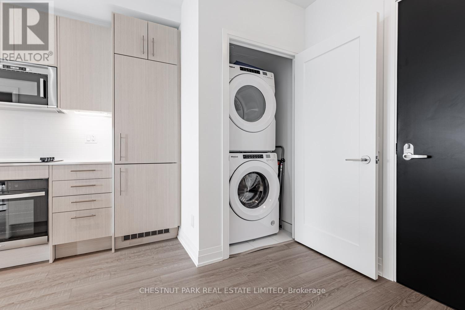 Photo 18 of 614 286 Main Street, Toronto ON