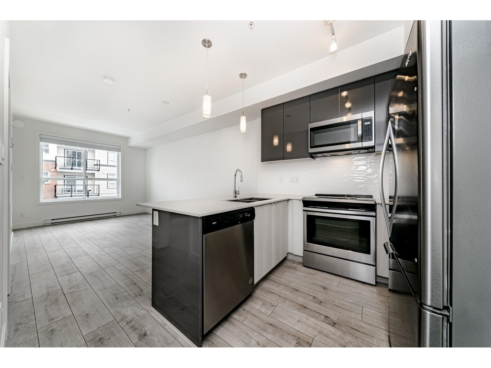 Photo 2 of 214 19567 64 Avenue, Surrey BC