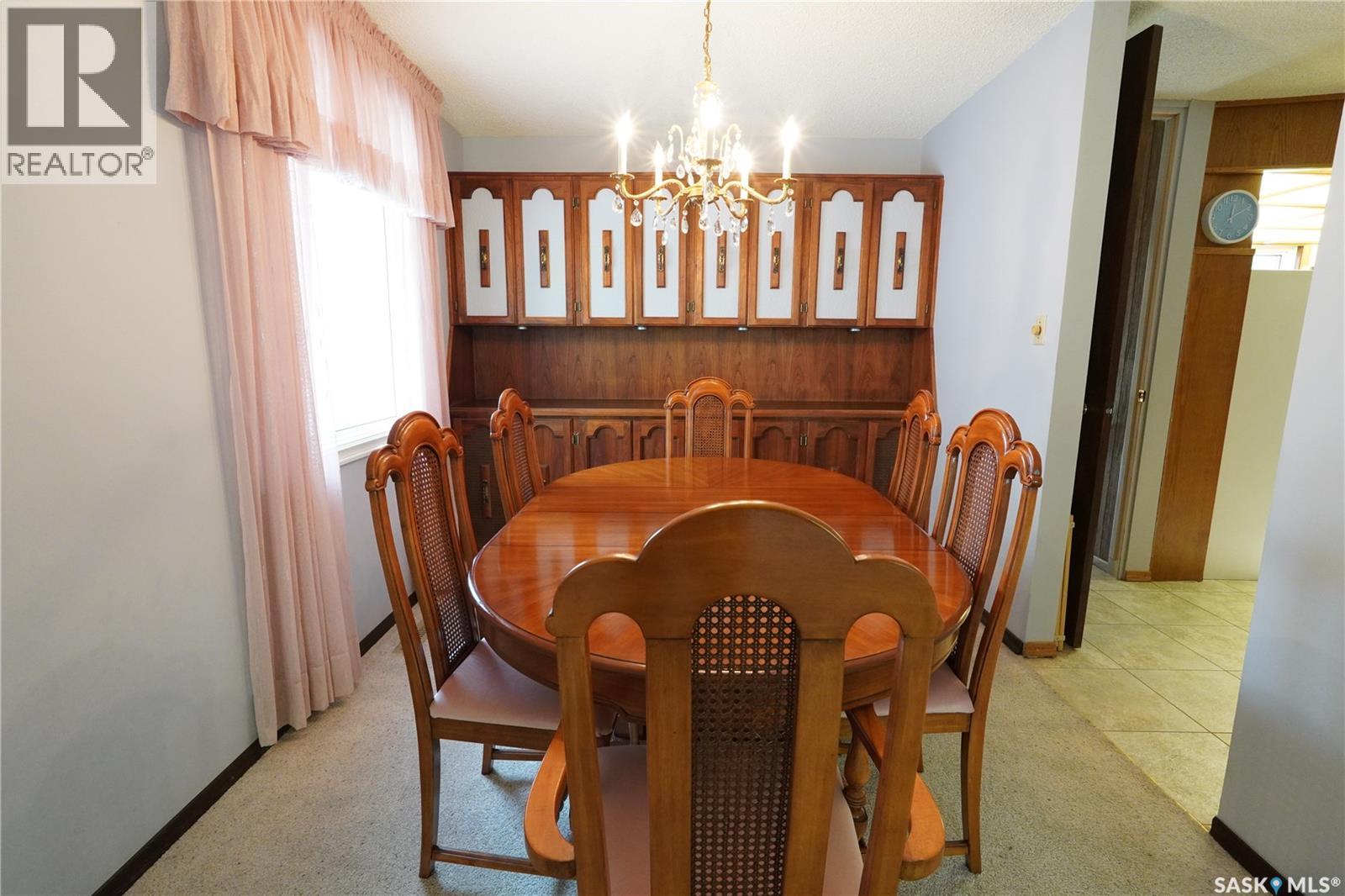 Photo 8 of 3121 Grant Road, Regina SK