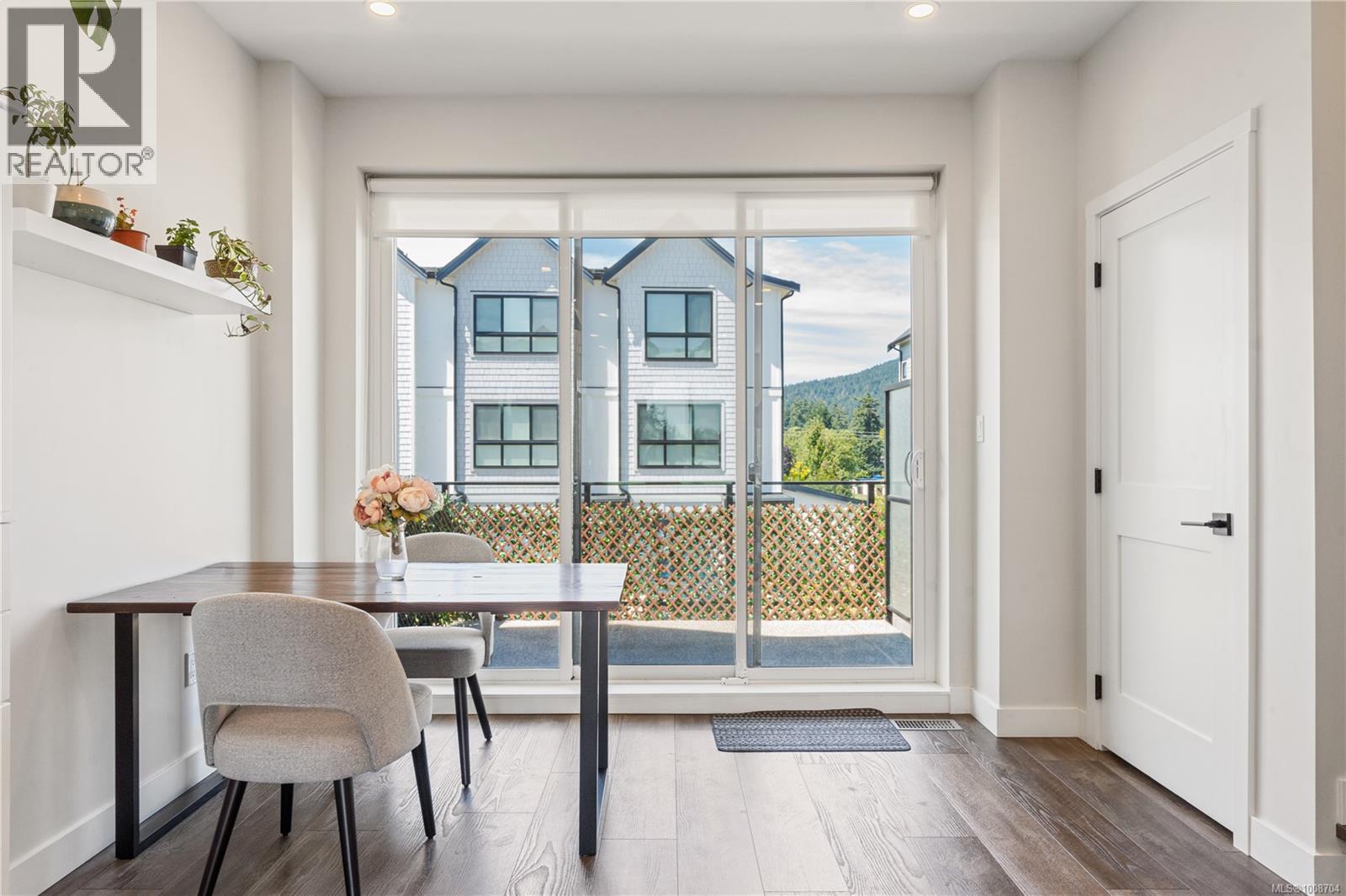Photo 9 of 1023 Boxcar Close, Langford BC