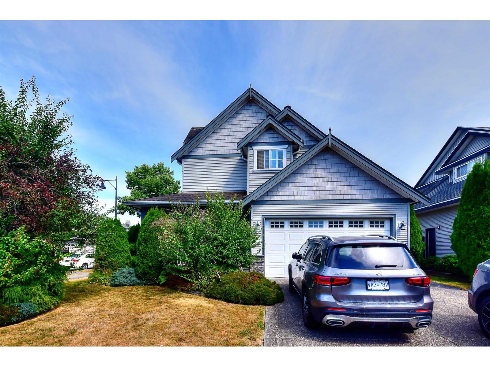 Photo 7 of 16566 63 B Avenue, Surrey BC