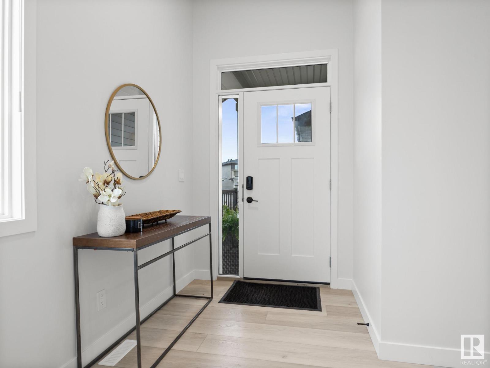Photo 8 of 20309 25 A Av Nw, Edmonton AB