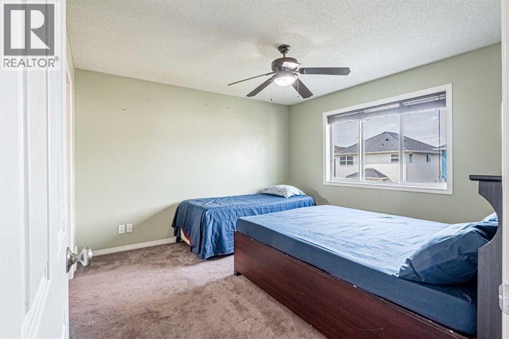 Photo 32 of 121 Saddlecrest Green Ne, Calgary AB