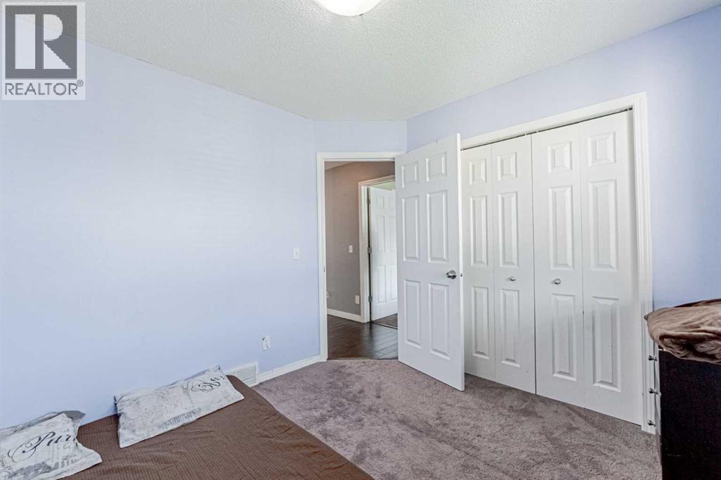 Photo 21 of 121 Saddlecrest Green Ne, Calgary AB