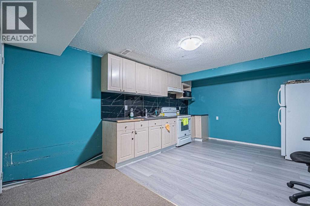 Photo 31 of 121 Saddlecrest Green Ne, Calgary AB