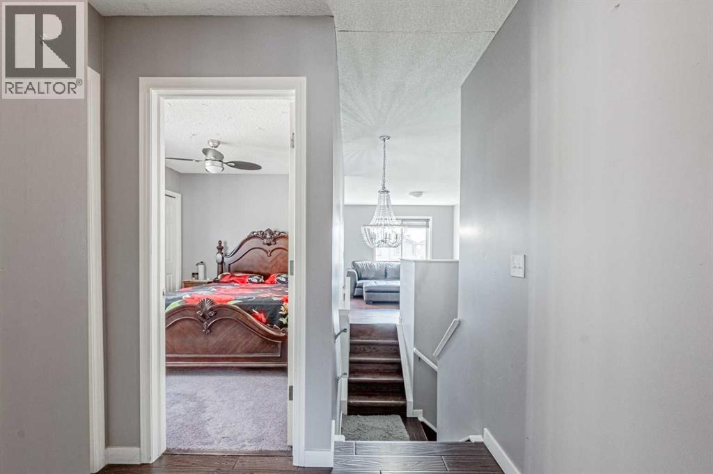 Photo 19 of 121 Saddlecrest Green Ne, Calgary AB