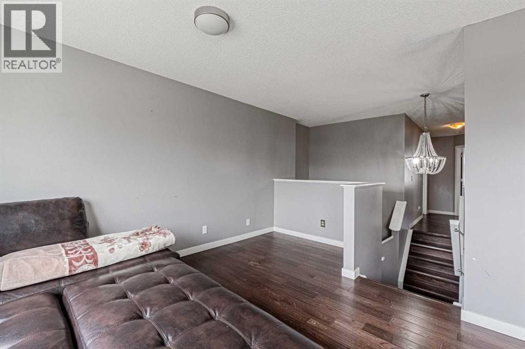 Photo 27 of 121 Saddlecrest Green Ne, Calgary AB