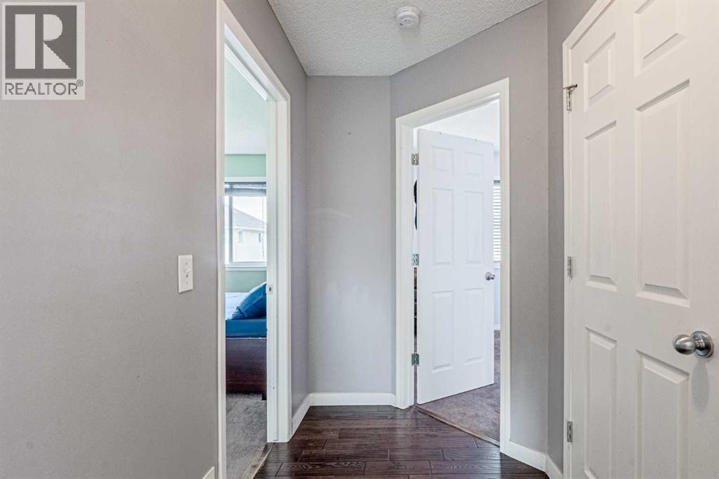 Photo 33 of 121 Saddlecrest Green Ne, Calgary AB