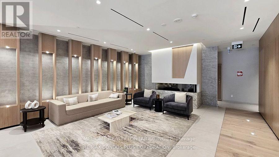 Photo 15 of 312 5 Defries Street S, Toronto ON