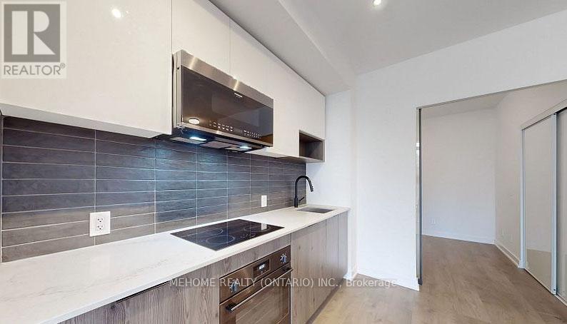 Photo 11 of 312 5 Defries Street S, Toronto ON