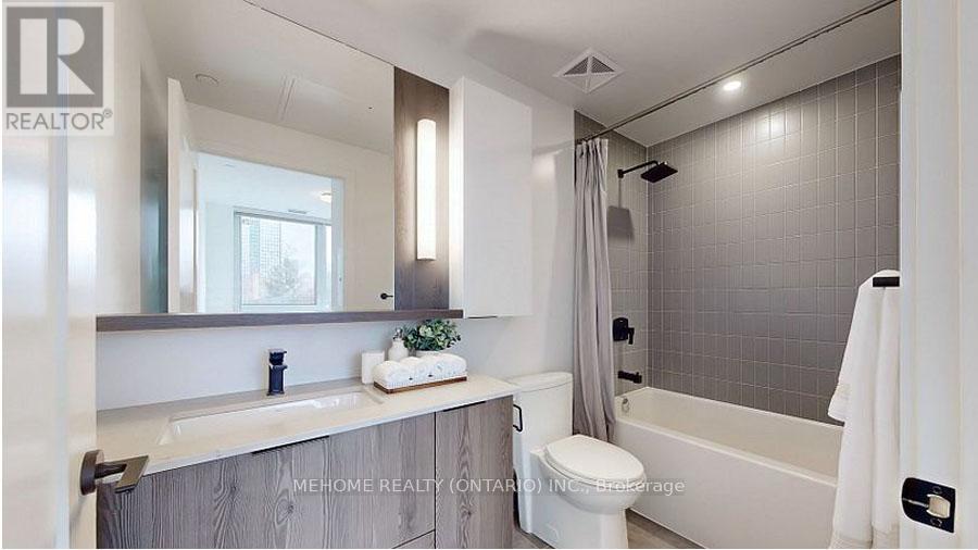 Photo 8 of 312 5 Defries Street S, Toronto ON
