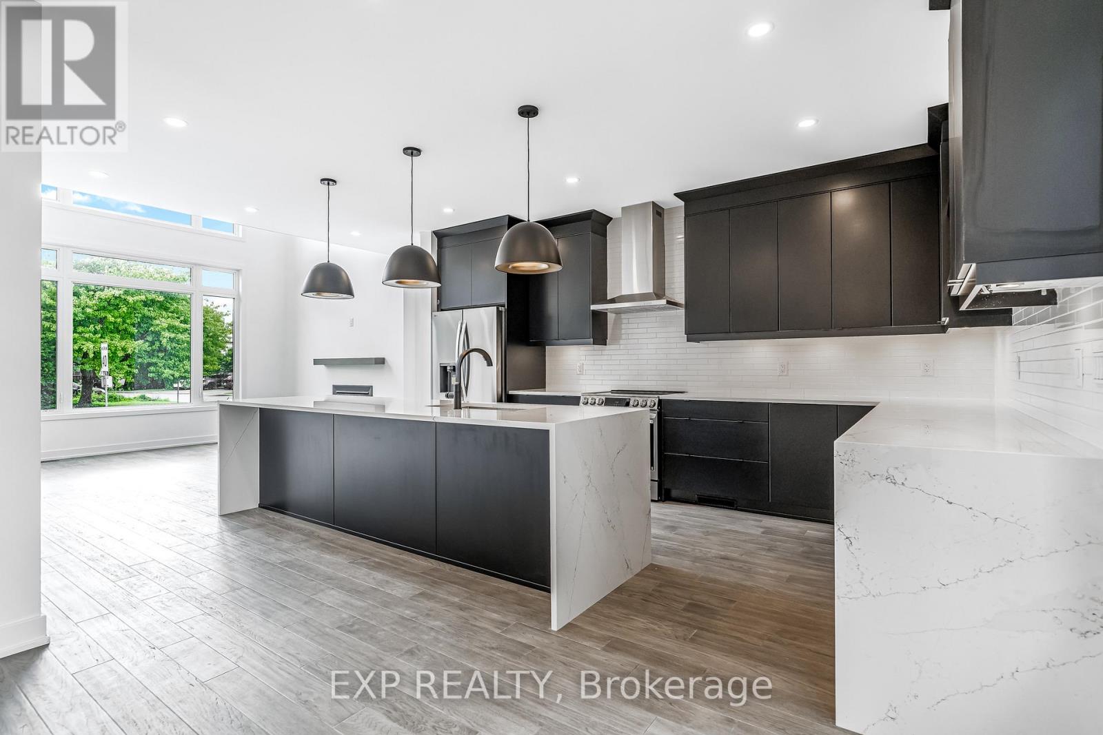 Photo 39 of 489 Duvernay Drive, Ottawa ON