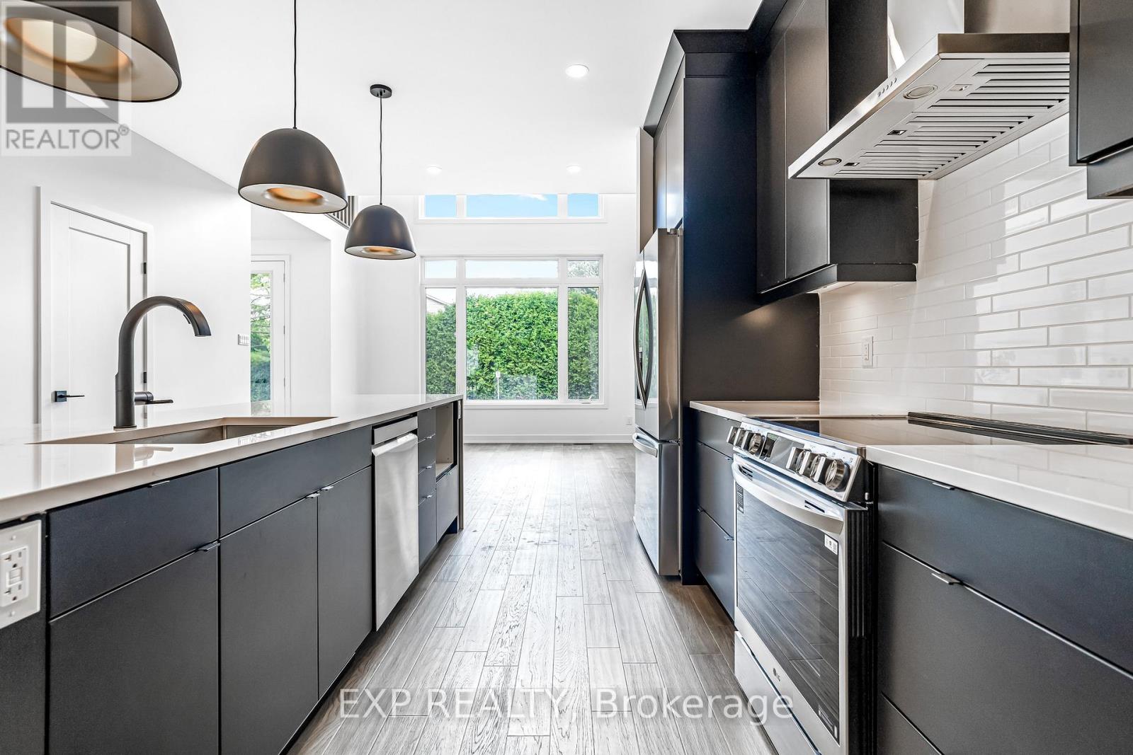 Photo 25 of 489 Duvernay Drive, Ottawa ON