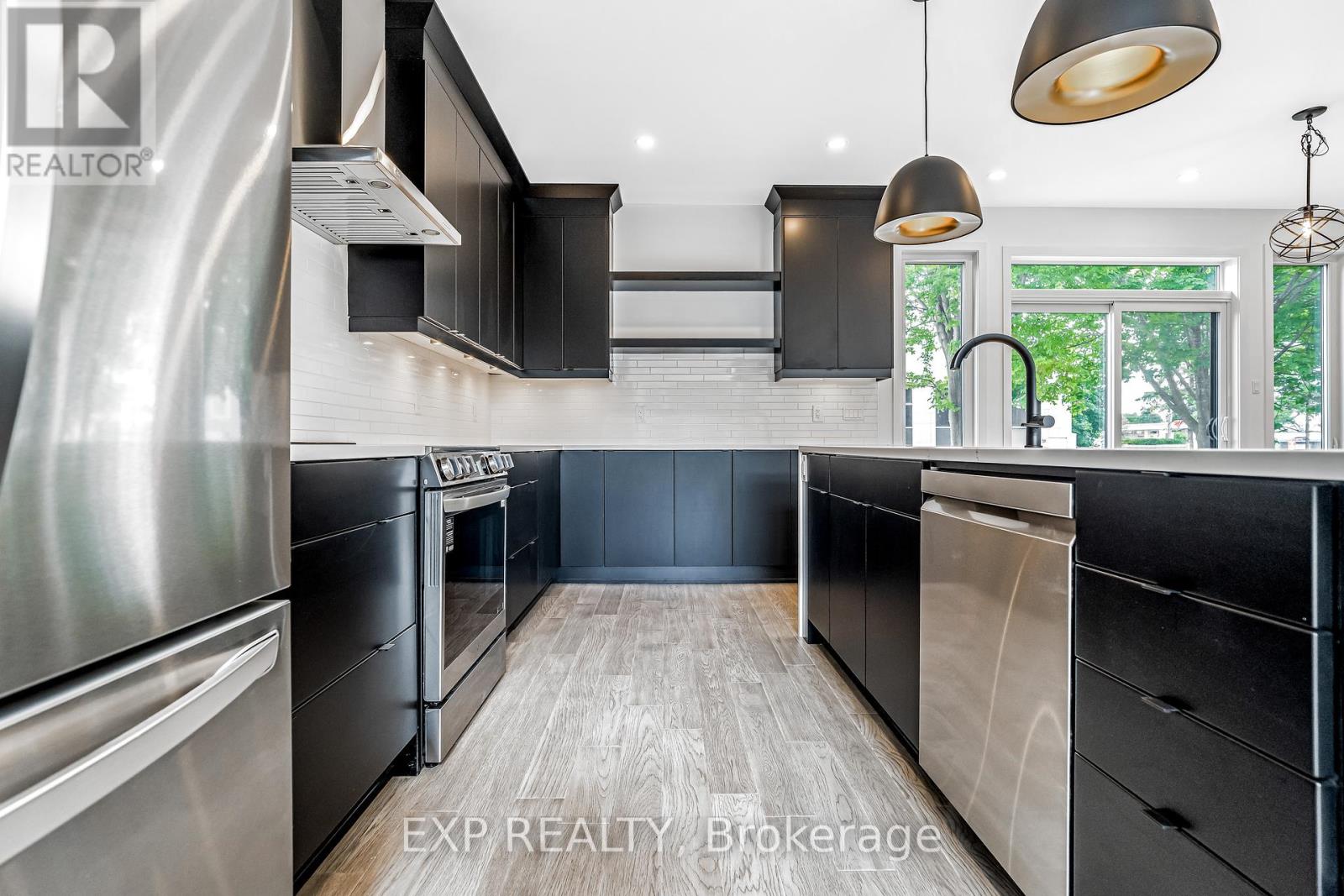 Photo 42 of 489 Duvernay Drive, Ottawa ON